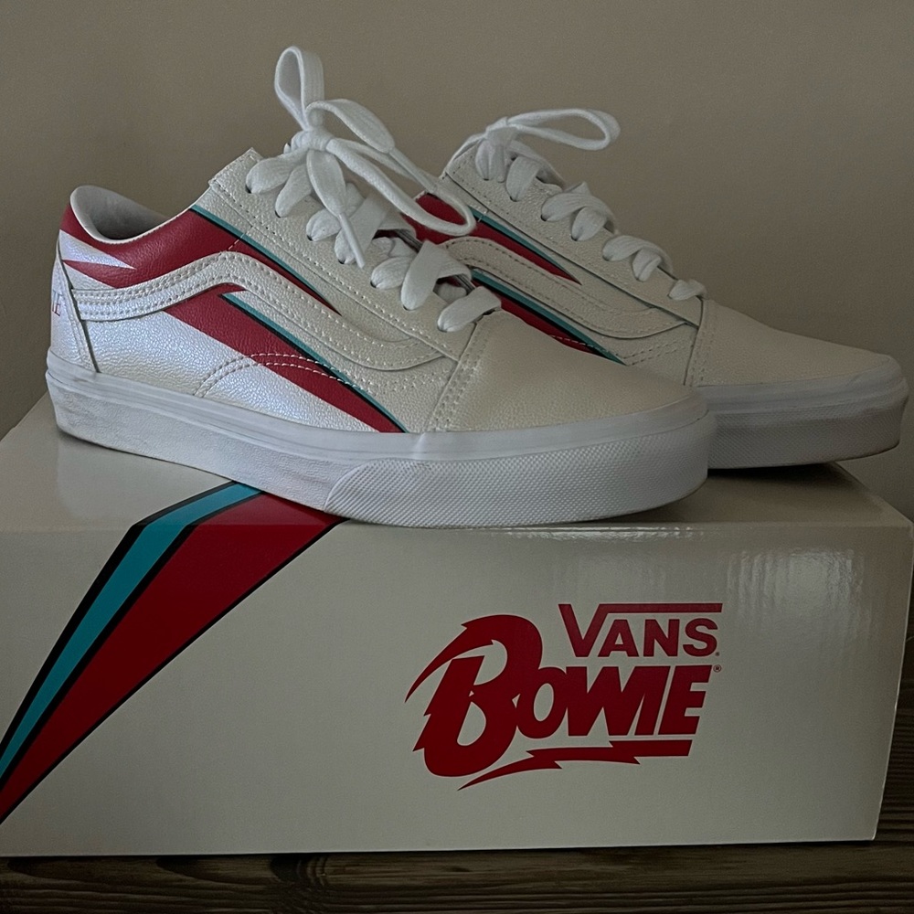 David Bowie Vans